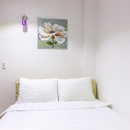 Venus Hotel & Massage - Bui Vien Walking Street Thành Pho Ho Chí Minh Esterno foto