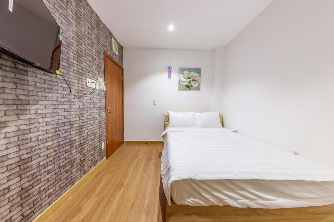 Venus Hotel & Massage - Bui Vien Walking Street Thành Pho Ho Chí Minh Esterno foto