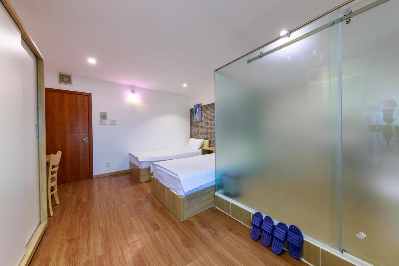 Venus Hotel & Massage - Bui Vien Walking Street Thành Pho Ho Chí Minh Esterno foto